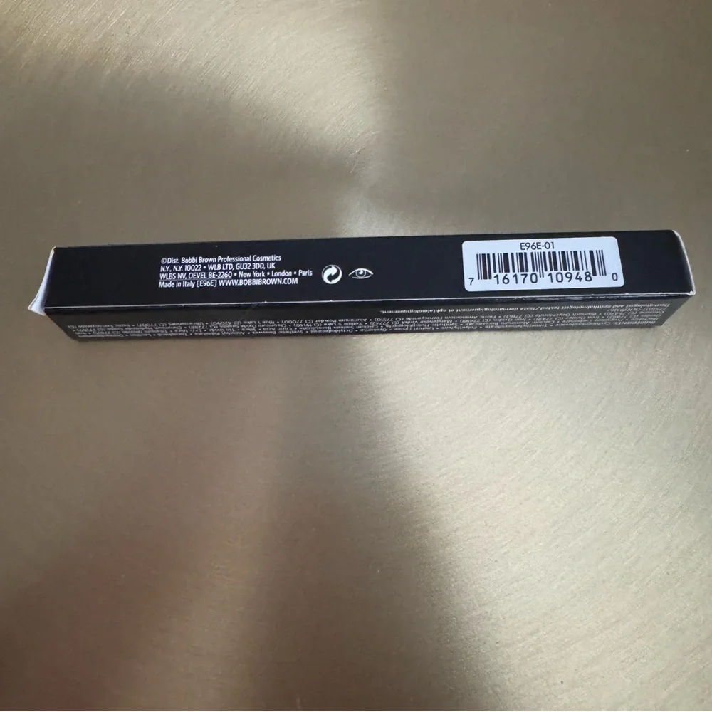 Bobbi Brown Long Wear Cream Shadow - Vanilla 1